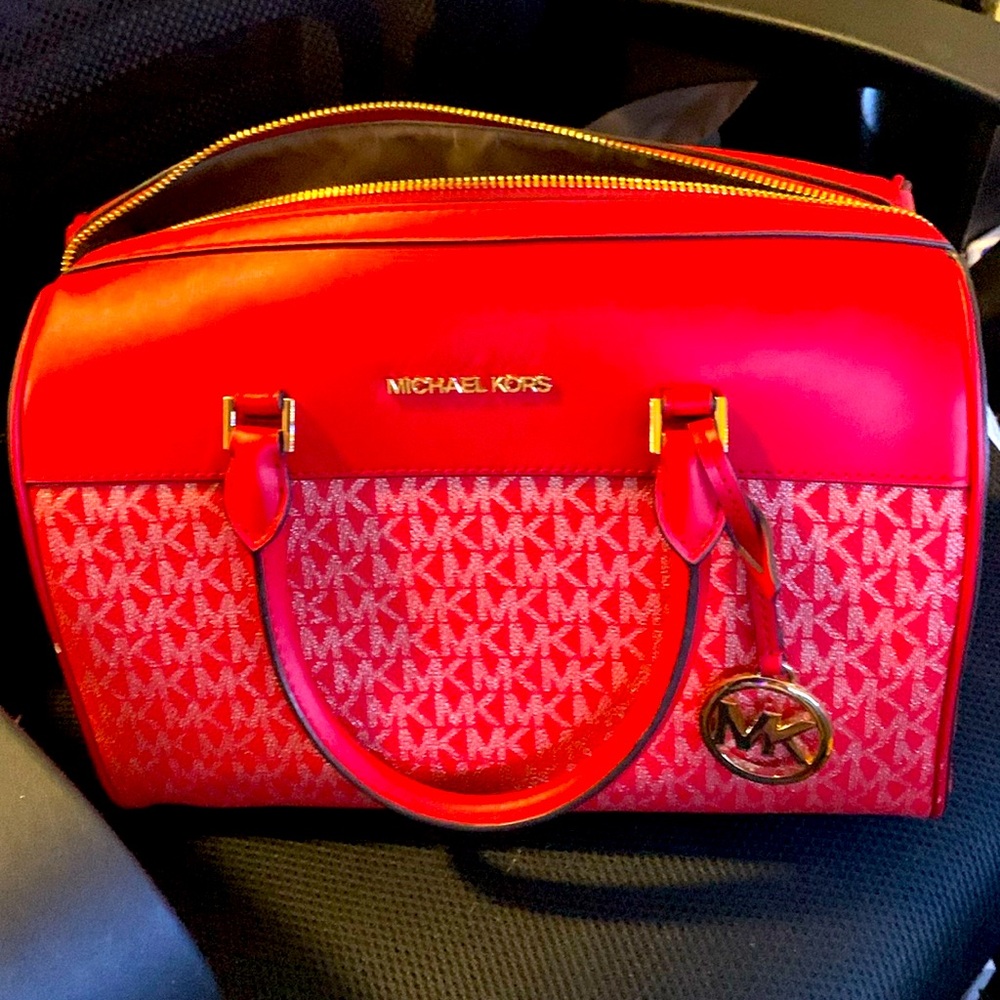 Michael kors bright red jet setter bag